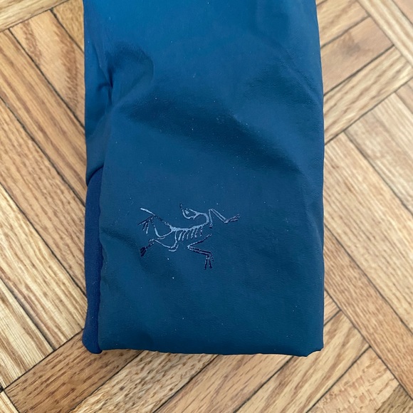 BRAND NEW- Arc’teryx bomber jacket - Picture 2 of 4